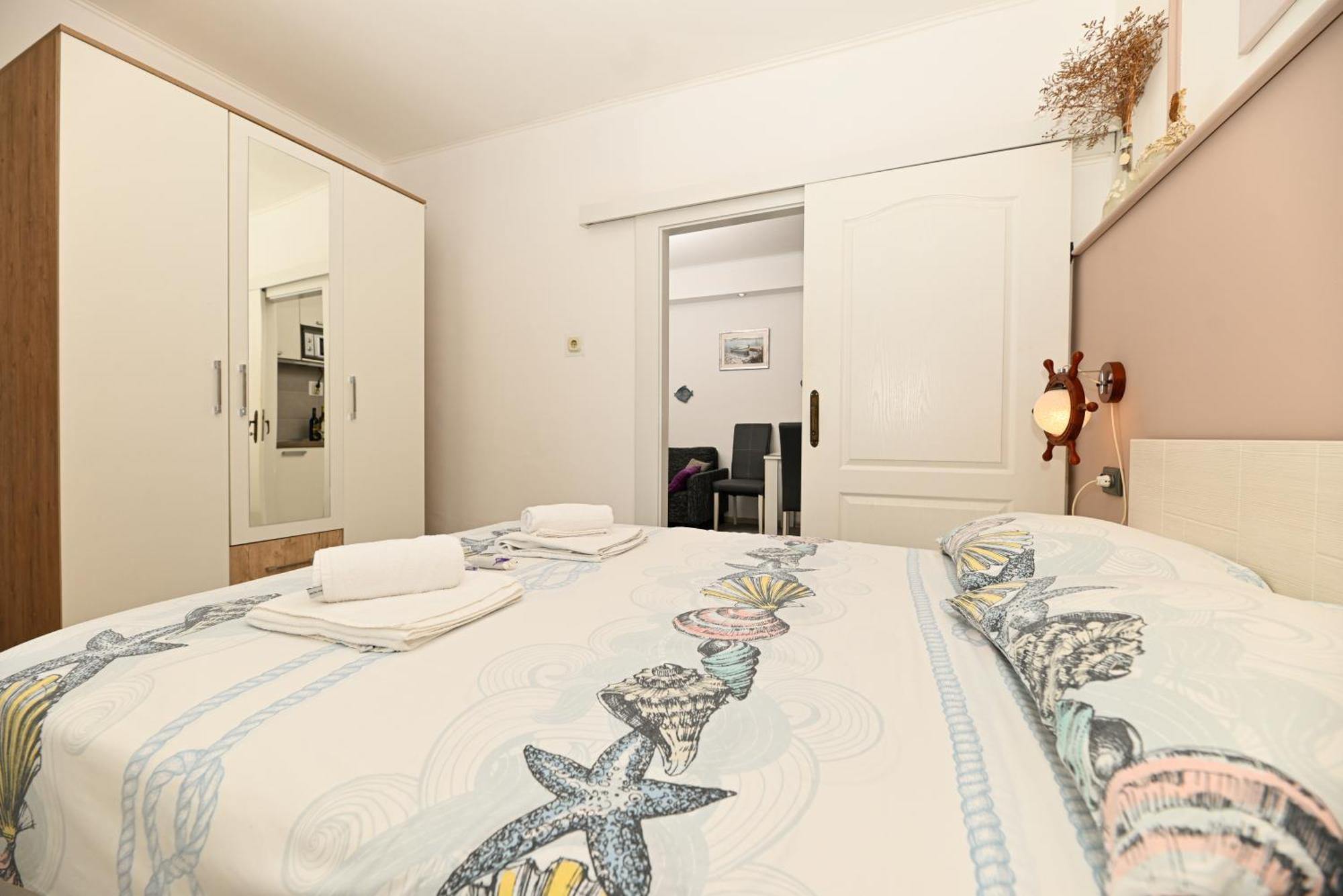 Apartments Posejdon & Neptun Split Exterior photo